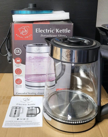Royal Swiss Royal Swiss Wasserkocher, 2.2 l, 2,2L aus Glas mit LED Beleuchtung Чайник Royal Swiss, 2,2 л, 2,2 л из стекла со светодиодной подсветкой