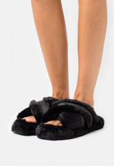 Tommy Hilfiger HOME SLIPPERS WITH STRAPS Slippers black ДОМАШНИЕ ТАПОЧКИ С РЕМНЯМИ Тапочки черный
