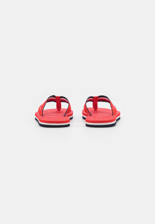 Tommy Hilfiger ESSENTIAL ROPE T-bar sandals fireworks ESSENTIAL ROPE Сандалии с Т-образной перемычкой салют