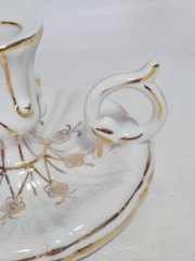 Подсвечник винтажный Bavaria c основанием в виде блюдца и ручкой, золотистый декор, фарфор, 13 см, Германия, 1960-70гг.