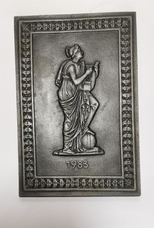 Buderus, Будерус Декоративная бронзовая настенная плитка "Муза танца Терпсихора, 14см х 10см, Германия 1983