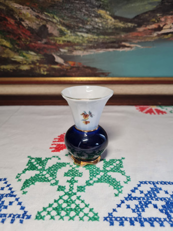 Thuringen Вазочка сине-белый фарфор с цветочным рисунком, 8 x 5,5 см, Германия, 1960-70гг.