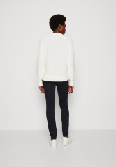 Tommy Hilfiger SWEATER  Jumper ecru СВИТЕРА Джемперы экрю