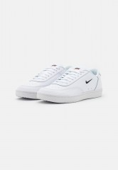 Nike Sportswear COURT VINTAGE Sneaker low white COURT VINTAGE Низкие кроссовки женские белый