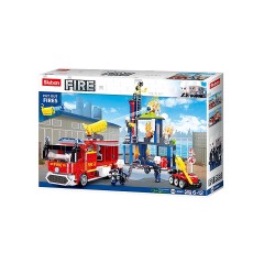Sluban Klemmbausteine Feuerwehr Ubungsgelande (585 Teile) Учебный полигон пожарной части (585 частей)