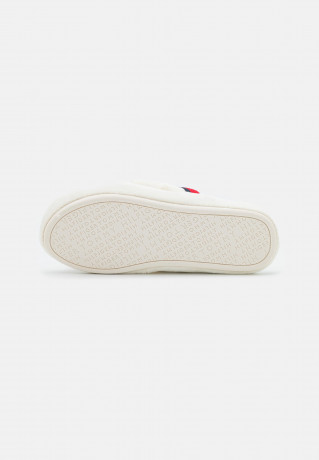 Tommy Hilfiger COMFY HOME SLIPPERS WITH STRAPS Slippers ecru КОМФОРТНЫЕ ДОМАШНИЕ ТАПОЧКИ С РЕМНЯМИ Тапочки экрю