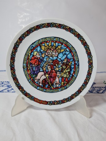 DE LIMOGES Коллекционная номерная тарелка №CD463 из серии "Весть о великой радости" Noёl Vitral (Ноэль Витраль) с сертификатом, 21,5см, Франция, 1977г