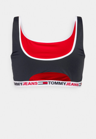 Tommy Hilfiger BRALETTE CURVE Bikini top primary red BRALETTE CURVE Верх бикини первичный красный