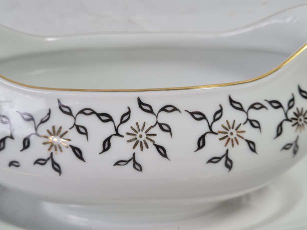 Соусник винтажный Freiberger Porzellan на подставке, сине-белые тона, фарфор, 21 см, Германия, 1960-70гг.