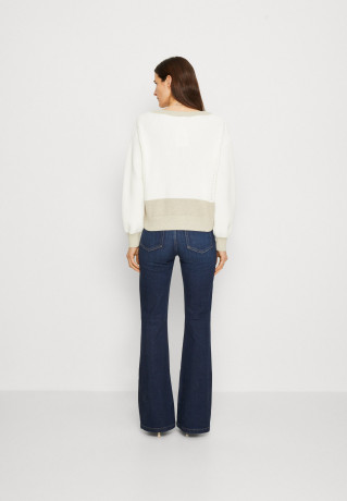 Tommy Hilfiger BOAT SWEATER Jumper ecru/grey oat ЛОДОЧНЫЙ СВИТЕР Джемперы экрю/серый овсяный