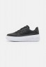 Nike Sportswear AIR FORCE 1 PLATFORM Sneaker low black/anthracite/white AIR FORCE 1 PLATFORM Низкие кроссовки женские черный/антрацит/белый