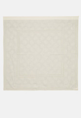 Tommy Hilfiger ICONIC MONOGRAM SQUARE SCARF Foulard weathered white mix ШАРФ ICONIC MONOGRAM SQUARE платок выветренная белая смесь