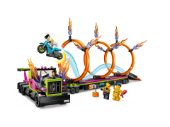 Lego Stunttruck mit Feuerreifen-Challenge Трюковый грузовик с огненной шиной