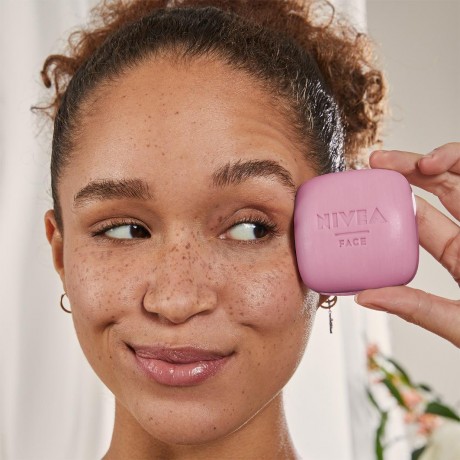 Nivea Magicbar Make-Up Entferner  Средство для снятия макияжа Magicbar