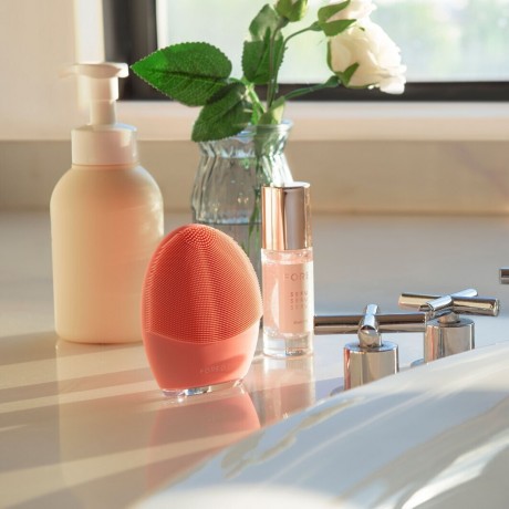 FOREO 4 balanced skin  4 сбалансированный скин