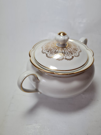 Seltmann Weiden Bavaria Белая Фарфоровая сахарница с позолоченным узором, 10 x 15,5 см, Германия, 1960-70гг.