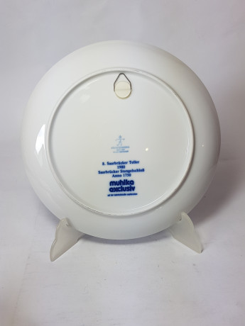 Furstenberg Декоративная тарелка в бело-синих тонах "Замок Штенгель в Саарбрюкке", 24 x 2,5 см, Германия, 1960-70гг.