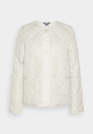 Tommy Hilfiger COLLARLESS QUILTED SHORT JACKET Light jacket feather white КОРОТКАЯ СТЕГАНАЯ КУРТКА БЕЗ ВОРОТНИКА Легкая куртка перо белое