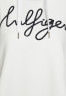 Tommy Hilfiger RELAXED SCRIPT HOODIE Sweatshirt ecru RELAXED SCRIPT HOODIE Свитер экрю