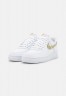 Nike Sportswear AIR FORCE 1 07 ESS SNKR Sneaker low white/barley AIR FORCE 1 07 ESS SNKR кроссовки женские низкие белый/ячмень