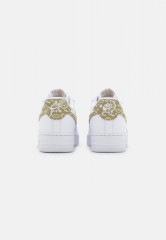 Nike Sportswear AIR FORCE 1 07 ESS SNKR Sneaker low white/barley AIR FORCE 1 07 ESS SNKR кроссовки женские низкие белый/ячмень