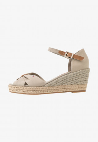 Tommy Hilfiger BASIC OPENED TOE MID WEDGE Espadrilles stone БАЗОВАЯ СТАТЬЯ С ОТКРЫТЫМ НОСКОМ Эспадрильи камни