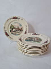 Набор тарелок винтажных Sarreguemines France,  светло-бежевый фарфор с  пейзажами и красочным цветочным декором, 10 штук х 25 x 3 см, Франция, 1960-70гг.
