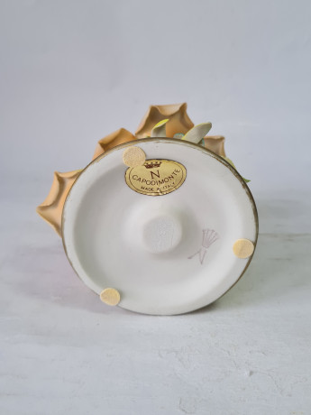 Фигурка винтажная в виде оранжевой розы с салатовыми листочками Capodimonte, 12 x 10 см, Италия, 1960-1970гг.