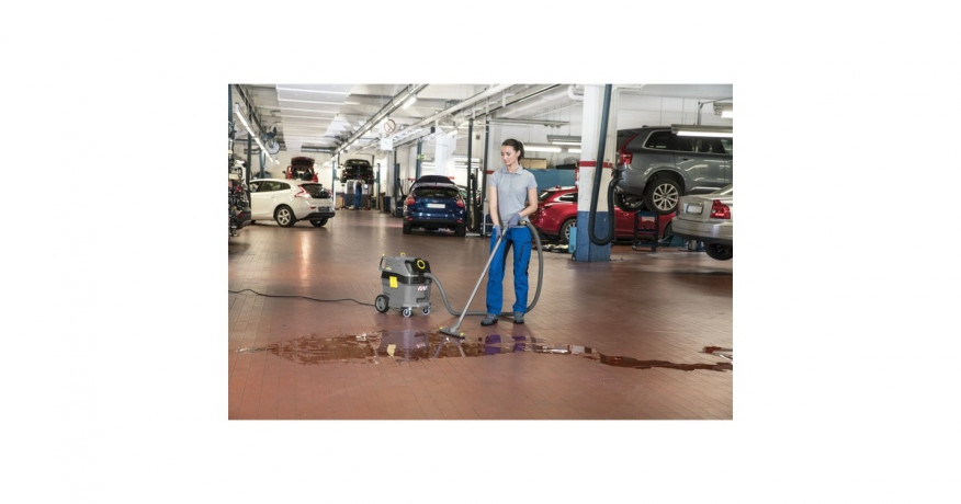 Karcher Karcher Nass-/Trockensauger NT 30/1 TACT L grau/schwarz  grau/schwarz Пылесос Karcher для сухой и влажной уборки NT 30/1 TACT L серый/черный