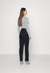 Tommy Hilfiger SLIM PUNTO PANT Trousers desert sky БРЮКИ SLIM PUNTO Брюки небо пустыни