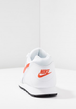 Nike Sportswear OUTBURST Sneaker low white/team orange/black OUTBURST Низкие кроссовки женские белый/оранжевый/черный