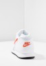 Nike Sportswear OUTBURST Sneaker low white/team orange/black OUTBURST Низкие кроссовки женские белый/оранжевый/черный