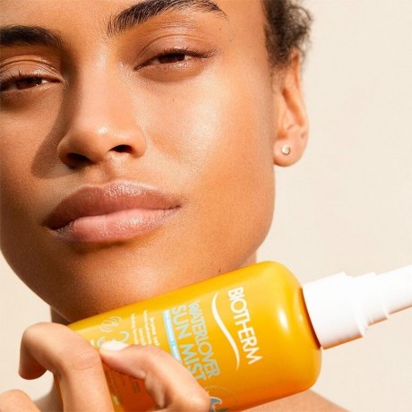 Biotherm Waterlover Transparentes Sonnenspray LSF 30  Waterlover Прозрачный солнцезащитный спрей SPF 30