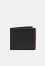 Tommy Hilfiger CORPORATE MINI WALLET UNISEX Wallet black КОРПОРАТИВНЫЙ МИНИ-КОШЕЛЕК УНИСЕКС Кошелек черный