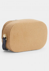 Tommy Hilfiger TH ELEMENT  MELTON Across body bag countryside khaki TH ELEMENT MELTON Сумка через плечо загородный хаки