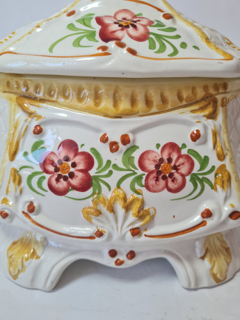 Сухарница винтажная большая Bassano с цветочным рисунком, ручная роспись, фарфор, 25 x 21 см, Италия, 1960-70гг.