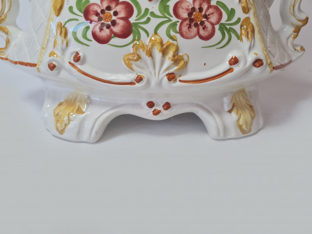 Сухарница винтажная большая Bassano с цветочным рисунком, ручная роспись, фарфор, 25 x 21 см, Италия, 1960-70гг.