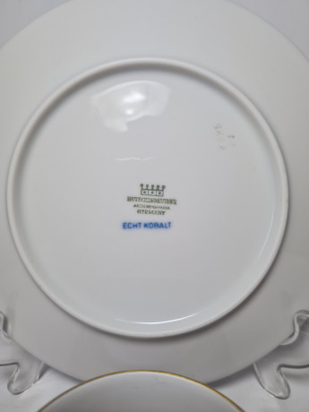 Hutschenreuther Arzberg Bavaria Винтажное трио белый фарфор с синим ободком и позолотой, Германия, 1960-70гг.