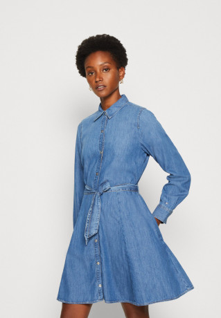 Tommy Hilfiger BELTED DRESS Denim dress lyra ПЛАТЬЕ С ПОЯСОМ Джинсовое платье лира