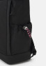 Tommy Hilfiger TECH ESSENTIAL ROLLTOP BACKPACK UNISEX Rucksack black РЮКЗАК TECH ESSENTIAL ROLLTOP UNISEX Рюкзак черный