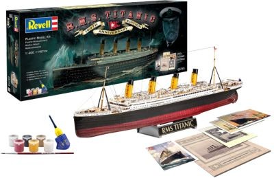 Revell Revell Geschenkset Schiffsbausatz 100 Jahre Titanic im Massstab 1:400 Подарочный набор Revell "Корабельный комплект 100 лет Титаника" в масштабе 1:400