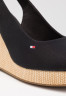 Tommy Hilfiger ICONIC ELENA SLING BACK WEDGE High heeled sandals black ICONIC ELENA SLING BACK WEDGE Босоножки на высоком каблуке черный