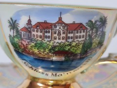 ECHT GOLD Чайная чашка с обильной позолотой, узором и рисунком снаружи и внутри, Германия, 1950-60гг.