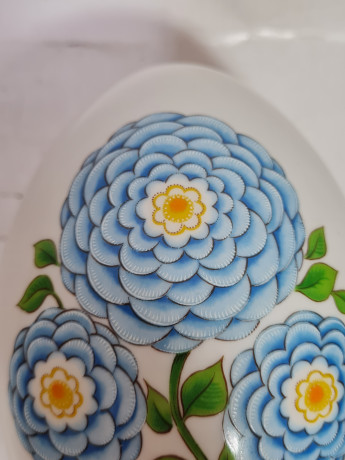 Шкатулка винтажная Gerold в форме яйца с крышкой, декор синие цветы, фарфор, 15 x 11 x 11 см, Германия, 1960-1970гг.