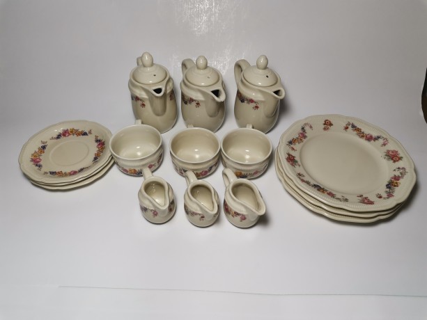 Hutschenreuther Selbe,  Хутченройтер селбе Фарфоровый Кофейный сервиз на 3 персоны, матовый фарфор с элегантной ручной росписью, 15 предметов, Германия 1960г.