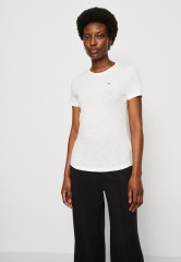 Tommy Hilfiger 1985 C NK SS Basic T-shirt ecru 1985 C NK SS — базовая футболка экрю