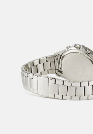 Tommy Hilfiger ARIANA Chronograph watch silver-coloured ARIANA Часы с хронографом серебристый