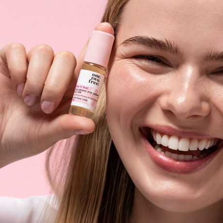 one.two.free! Hyaluronic Eye Serum Roll-On  Роликовая сыворотка для глаз с гиалуроновой кислотой