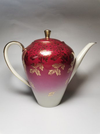 Чайный набор винтажный Johann Seltmann Bavaria Vohenstrauss, красный с обильной позолотой, 3 предмета, фарфор, 1950-60гг.