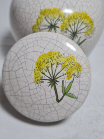 Баночка винтажная Herr Fayence "Любисток" с крышкой, кракелюр, фарфор, 9.5 см, Германия, 1970-80гг.